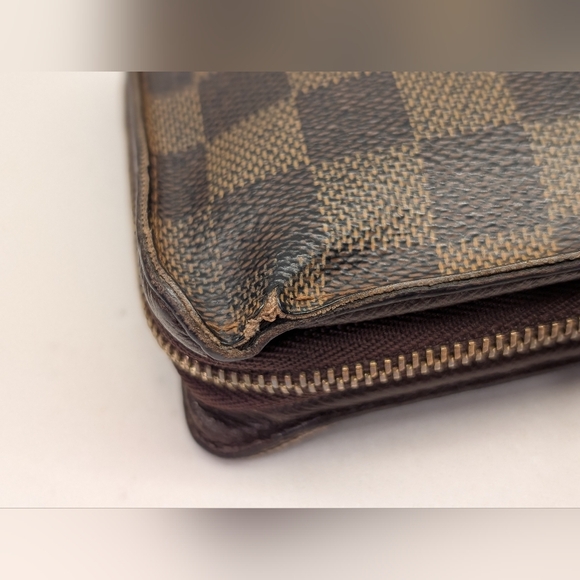 Louis Vuitton Damier Wallet - Brown Coated Canvas - Picture 7 of 16